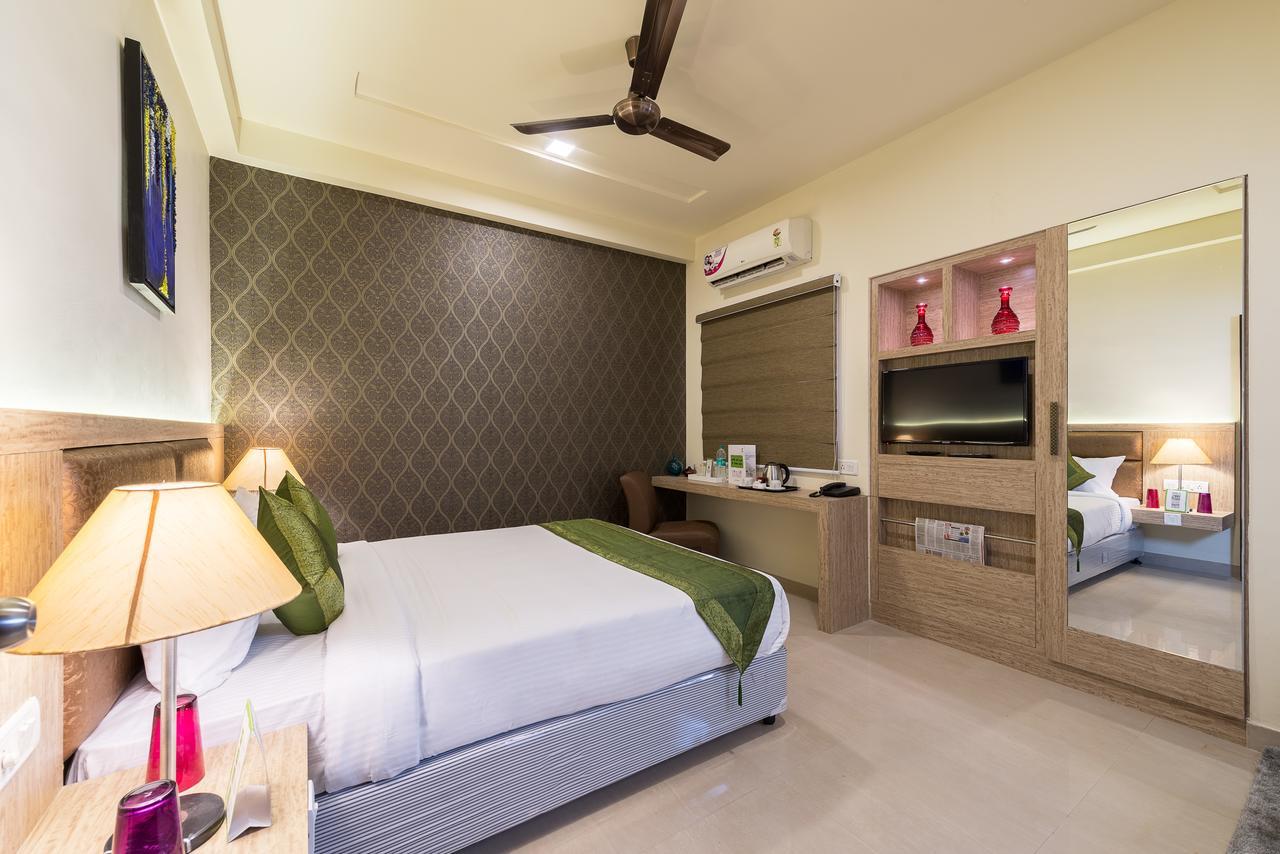 Treebo Nestlay Casa Hotel Chennai Eksteriør billede